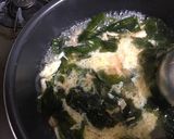 卵たっぷりシーチキン入ワカメスープ作り方8写真