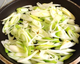炒めネギとお湯漬け鶏ささみの和え物作り方2写真