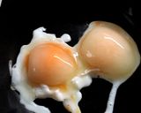 卵1個で2個の目玉焼き作り方3写真