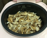 簡単！舞茸と鶏肉の炊き込みご飯作り方4写真