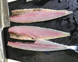 簡単！さんまの竜田揚げ☆三枚おろし～作り方1写真