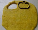 ハロウィンに♪カボチャ焼きドーナッツ☆作り方5写真