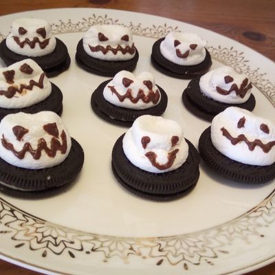 マシュマロオレオで簡単！ハロウィンおばけ by めろんのキッチン