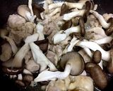 霜降りひらたけと鶏肉のサッと煮作り方4写真