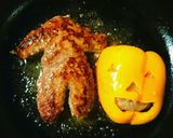 ハロウィン風パプリカの肉詰めハンバーグ作り方3写真