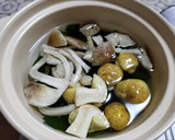 シモフリシメジとシモコシの鍋焼きうどん作り方5写真