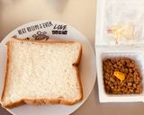 ちょこっとイタリアンな納豆トースト作り方1写真