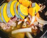 豚肉と南瓜のガリバタ醤油鍋作り方6写真