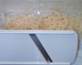 蓮根とガリ（生姜の甘酢漬け）の酢の物作り方1写真