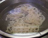 蓮根とガリ（生姜の甘酢漬け）の酢の物作り方3写真