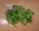 1人分　しゃきしゃきレタスの卵丼作り方1写真