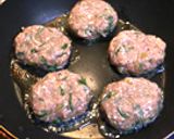 タネはアレンジ色々♪和風ハンバーグ作り方2写真