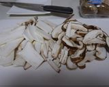 きのことチーズのうまみたっぷり炒め作り方1写真