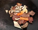 牛肉とキノコのオイスターソース炒め作り方10写真