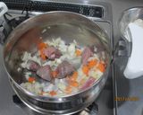 保温調理器によるすじ肉・牛肉混合カレー作り方3写真