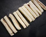 簡単！スティックロールパイ☆チョコバナナ作り方2写真