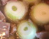 簡単なチーズ玉ねぎまるごとコンソメ煮込み作り方4写真