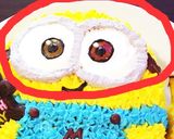 簡単♡ミニオンズ♡ボブの立体ケーキ作り方4写真