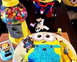 簡単♡ミニオンズ♡ボブの立体ケーキ作り方14写真