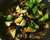 甘酢でさっぱり！茄子とピーマンのそぼろ丼作り方5写真