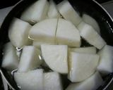 大根と手羽元と卵の煮物作り方1写真