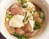 漬けて焼くだけ♡鶏のネギ塩炒め作り方2写真