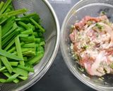 簡単！餃子の種！レバニラ風作り方1写真