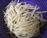 ごぼうとさつまいものごまマヨサラダ作り方1写真