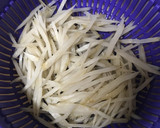 ごぼうとさつまいものごまマヨサラダ作り方1写真