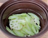 時短！ウインナーとレンコンのバター醤油作り方3写真