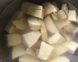 少ない材料で絶品味♡さつまいもポタージュ作り方1写真