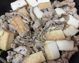 簡単＊厚揚げでかさ増し豚キムチ＊作り方3写真