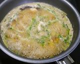 簡単！たっぷり豆苗の親子丼作り方2写真