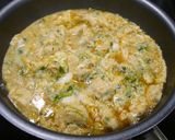簡単！たっぷり豆苗の親子丼作り方3写真