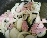 チーズたっぷり♡ピリ辛トマトソースパスタ作り方3写真
