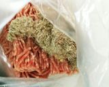 とろろ昆布で豚ハンバーグ作り方1写真