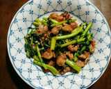 コロコロお肉と大根葉の和風炒め★作り方5写真