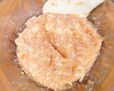 超簡単！鶏つくねのれんこんはさみ焼き作り方2写真