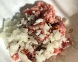 簡単肉ダネ☆基本食材3つ☆包まない餃子作り方1写真