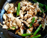 豚もも肉とししとうの炒め物作り方6写真