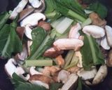 鯖缶で簡単★しいたけ小松菜の濃厚豆乳煮作り方3写真