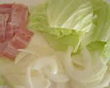 キャベツのコンソメ蒸炒め。作り方1写真