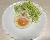 中火1分ふたをして弱火で5分の目玉焼き作り方7写真