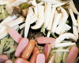 朝食に♪パパっとエリンギウインナー炒め作り方2写真