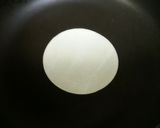 餃子の皮でおつまみ♪ミニトルティーヤ風作り方4写真