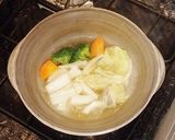 【一人鍋】たっぷり野菜とチキンの玉ねぎ鍋作り方6写真