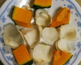 ゆり根と野菜のチーズ炒め作り方1写真