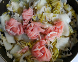 豚肉と白菜 蓮根のオリーブオイル炒め❀作り方6写真