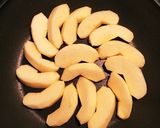 超簡単で絶品♪ しゃきしゃき 煮りんご作り方1写真