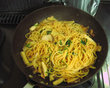 エリンギとツナの和風パスタ作り方4写真